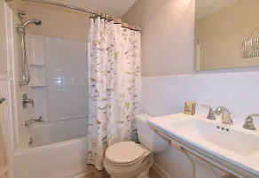 Wohnung am Meer im ersten Stock in Kure Beach, überdachte Terrasse, Innen- / Außenpool - Image 4