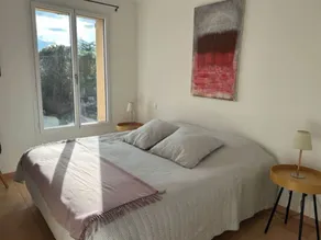 In the heart of the Luberon and the Colorado Provençal, former school completely renovated - Image 5