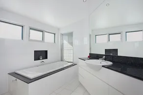 Water Views, Close to Beach & Lake - Relax! \nCosy Fire, Pool Table Foosball Spa  - Image 2