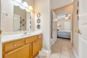 #243 Pointe - 2 Bedroom Lakefront Condo at Mariners SML - Image 5