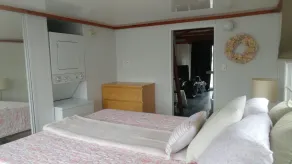 Fun houseboat. Walk to Boston attractions WIFI - Image 5