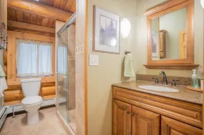 Tucked Away Timber Upper Suite - Image 2