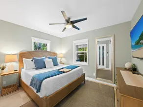 Heated Pool Bungalow Retreat, Charming, Cozy Stay Near Beaches, Dining & Shops! - Image 4