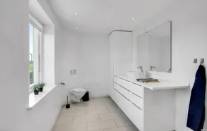 Mysigt hem i Lundby med havsutsikt - Image 5
