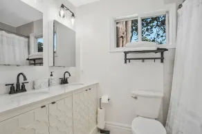 Charming Historic Home <.75mile to Navy Stadium, 1mile to USNA and Downtown - Image 5