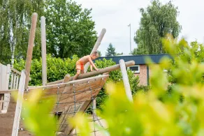 Chalet in Leukermeer by the Waterside - Image 4