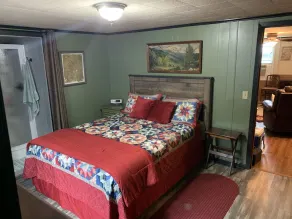 We invite you to come stay at the Rayburn Retreat on Sam Rayburn Reservoir - Image 5