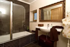 Phenomenal Pinhao Villa 3 Bedrooms Villa Douroco Beautiful Valley Views - Image 4