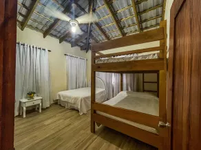 Beautiful Villa with heated Picuzzi and views of the mountains. - Image 5