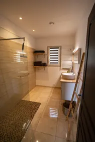 Villa \"La Romarine\" for 6 people in a quiet location with magnificent views  - Image 3