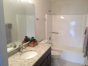 Sunny Florida Retreat - Image 2