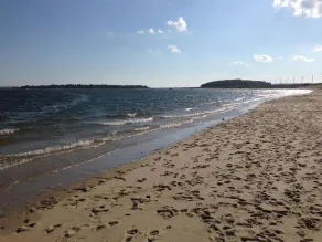 5 Star Accomodations - Less than a mile to Monument Beach - Image 5
