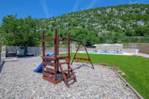 Magnificent Holiday home in Seoca - Image 2