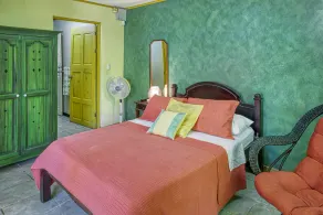 Tropical Beachside Oasis Villa With Pool And Garden - Image 4