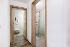 Appartamento per vacanze \"Good Life Top 3\" con vista sulle montagne, terrazza privata e Wi-Fi - Image 2