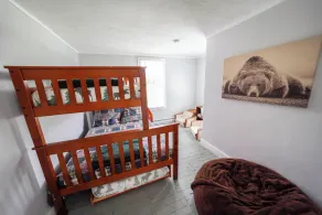 Cozy 3 Bedroom Cabin in the Adirondack Foothills - Image 3