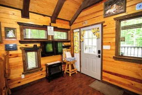 The Codex - Parker Creek Bend Cabins - Image 2