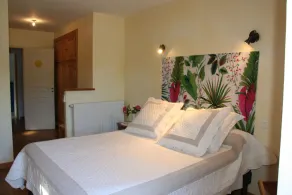 Beautiful riverside farmhouse in Southern Ardèche - Image 3