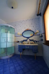 Villa with large garden 10 minutes from the beach - Image 3