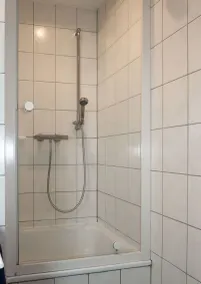 Dejlig lejlighed i villa for 8 personer med WIFI, TV, terrasse og kæledyr tilladt - Image 5