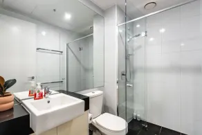 Mega Style Apartments Southbank Grand - Image 4