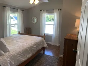 Wunderschönes, frisch renoviertes Haus am Norris Lake, nur wenige Minuten von allen Annehmlichkeiten entfernt! - Image 5