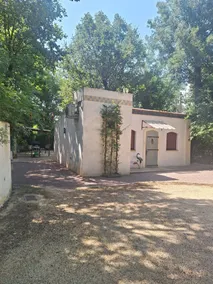 Studio Avec Terrasse et Pergola Dans Propriété Calme et Sécurisée - Image 5