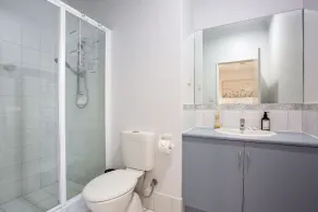 COSY & INVITING BEACH COTTAGE SITUATED IN PRIME BEACHSIDE LOCATION - Image 3