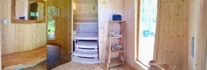 Vicino alla casa sul tetto di paglia in una posizione tranquilla a sud. - Image 4
