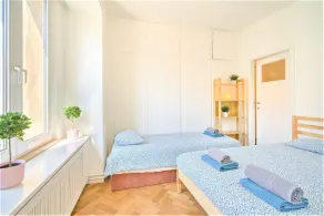 Nice lodge in Central Antwerp - Image 5