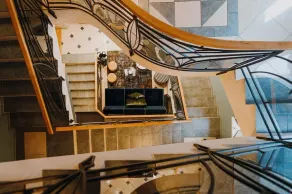 Hotel Piano - Image 2