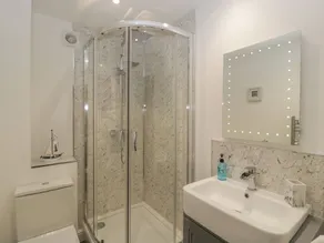 Bramley Cottage - Image 2