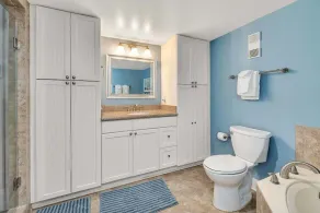 Beachfront Condominium with Courtyard View! - Image 5