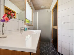 \"Gullmaj\" - 200m from the sea by Interhome - Image 2