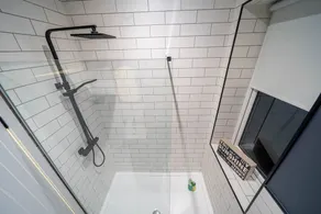 Charming 1 Bedroom Just 1 Mile from Morley Town Center in Leeds - Image 2
