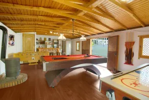 Luxury Villa with superb pool and breathtaking coastal views - Image 2