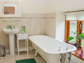 SOUTHDOWN, pet friendly in Much Wenlock - Image 2