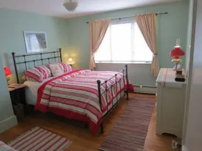 Comfort Found Literary Lodging - Image 4