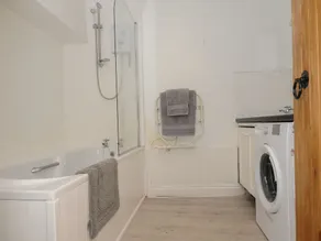 MILL HOUSE, pet friendly, character holiday cottage in Pelynt - Image 2