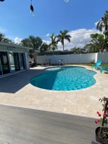 piscine d'eau salée chauffée privée 3 chambres bungalow / minutes de la plage Deerfield - Image 3