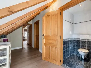 Alken Farm Stay With Terrace - Image 5