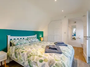 Alojamiento de 1 habitaciones en Baston - Image 5