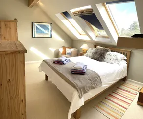 Grande maison de 4 chambres Creekside à Devoran, Nr. Truro, Cornwall, Angleterre - Image 5