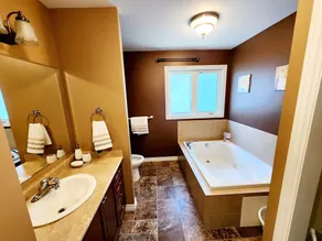 Luxury Villa Inground Heated Swimming Pool. and Hot Tub 🔥 - Image 4