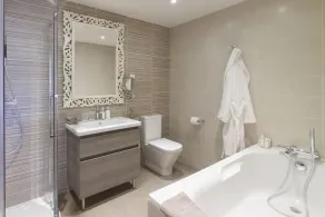 Le Grenier - Trois Chambres Villa, Couchages 6 - Image 4