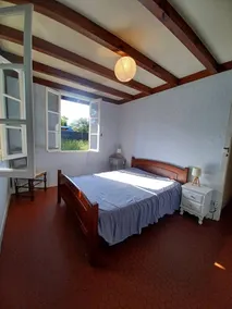 3 bedroom house for 8 people 7 kms from the beaches - Image 4
