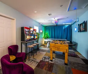 Beautiful brand new 3 bedroom home really close to the beach - Image 3