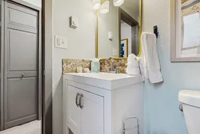 Stylish Lofted Retreat W/ Private Hot Tub, Free WiFi, & Spacious Deck - Dogs OK - Image 4