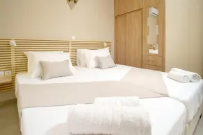 RODOU Suites & Villas - Image 4