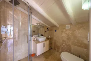 Sahane Apartment – 3-Bedroom Duplex Apartment in Kalkan Old Town - Image 3